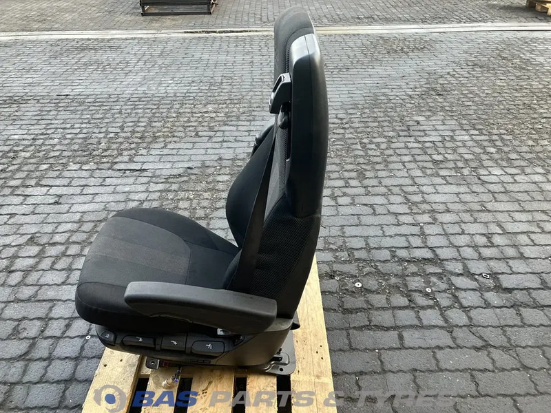 DAF XF G2 - Seat for Truck: picture 2 DAF XF G2 - Seat for Truck: picture 2