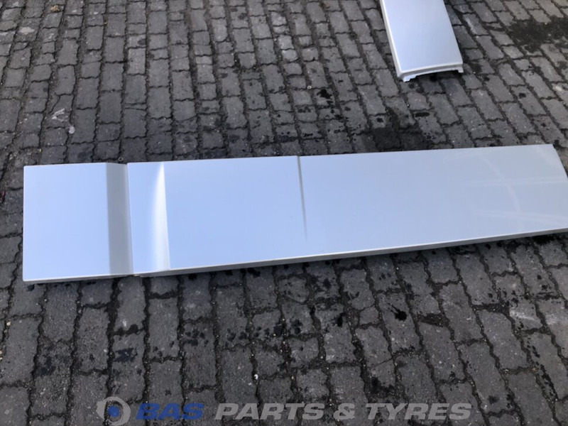 Aerodynamics/ Spoiler for Truck DAF XF106 Spoilerset DAF Super Space Cab L2H3 1671845: picture 10 Aerodynamics/ Spoiler for Truck DAF XF106 Spoilerset DAF Super Space Cab L2H3 1671845: picture 10