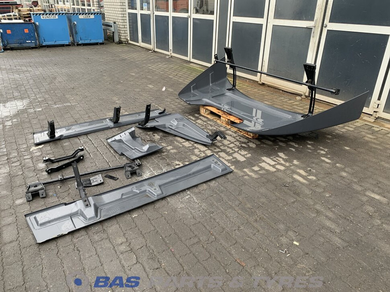 Mercedes-Benz Actros MP4 - Aerodynamics/ Spoiler for Truck: picture 5 Mercedes-Benz Actros MP4 - Aerodynamics/ Spoiler for Truck: picture 5