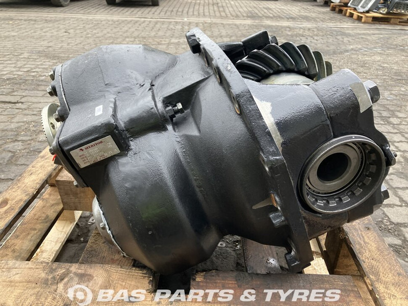Meritor Differentieel DAF SR1360T1 2184373 - Differential gear for Truck: picture 1 Meritor Differentieel DAF SR1360T1 2184373 - Differential gear for Truck: picture 1