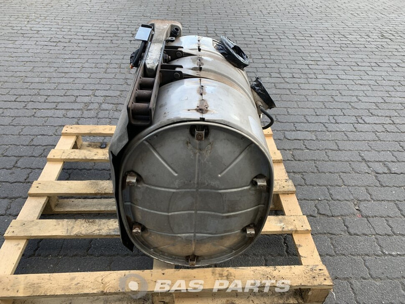 Renault  - Muffler for Truck: picture 4 Renault  - Muffler for Truck: picture 4