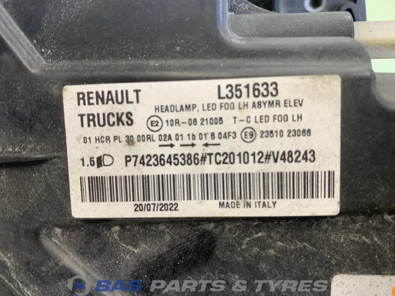 Renault T-Serie Evolution - Headlight for Truck: picture 3 Renault T-Serie Evolution - Headlight for Truck: picture 3