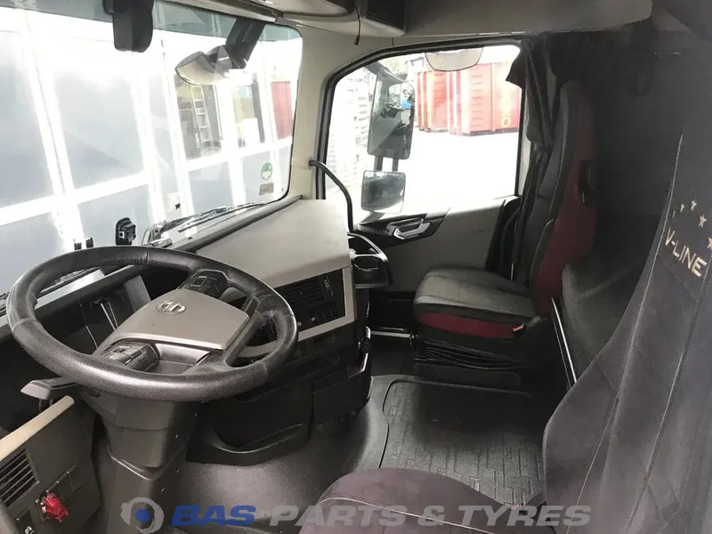 Volvo FH4 - Cab and interior for Truck: picture 5 Volvo FH4 - Cab and interior for Truck: picture 5