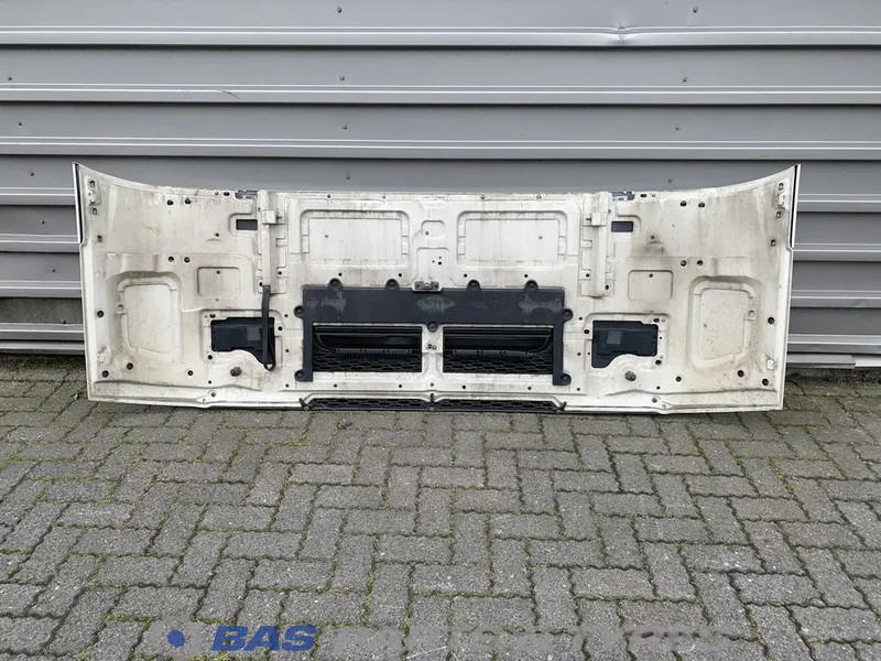 Volvo FH4 - Grill for Truck: picture 2 Volvo FH4 - Grill for Truck: picture 2