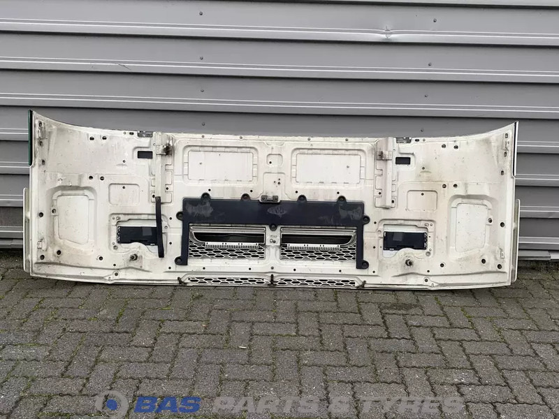 Volvo FH4 - Grill for Truck: picture 2 Volvo FH4 - Grill for Truck: picture 2