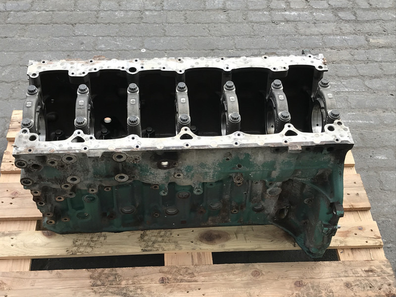 Volvo  - Cylinder block for Truck: picture 3 Volvo  - Cylinder block for Truck: picture 3