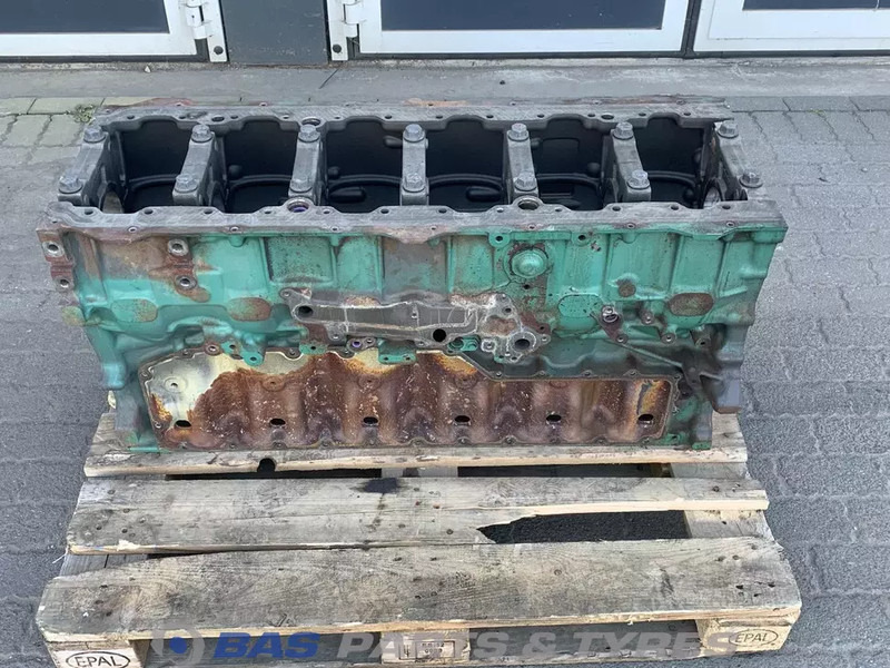 Volvo  - Cylinder block for Truck: picture 1 Volvo  - Cylinder block for Truck: picture 1