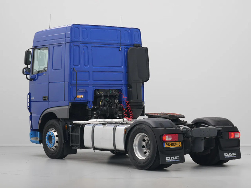 DAF XF 450 FT Space Cab, PTO - Tractor truck: picture 4 DAF XF 450 FT Space Cab, PTO - Tractor truck: picture 4