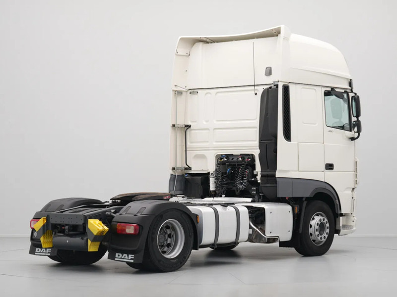 DAF XF 480 FT Super Space Cab, 2x Tanks - Tractor truck: picture 5 DAF XF 480 FT Super Space Cab, 2x Tanks - Tractor truck: picture 5