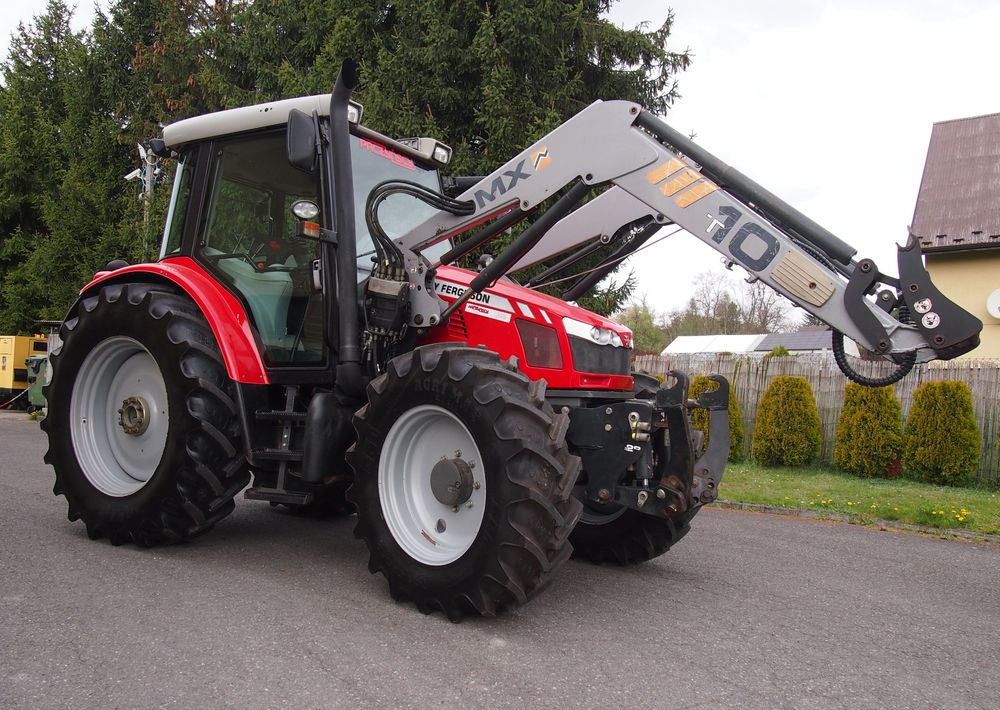 Ciągnik Massey Ferguson MF 6455 Dyna6 2013 Ciągnik rolniczy Massey Ferguson z Ładowaczem i TUZ-em - Farm tractor: picture 1 Ciągnik Massey Ferguson MF 6455 Dyna6 2013 Ciągnik rolniczy Massey Ferguson z Ładowaczem i TUZ-em - Farm tractor: picture 1