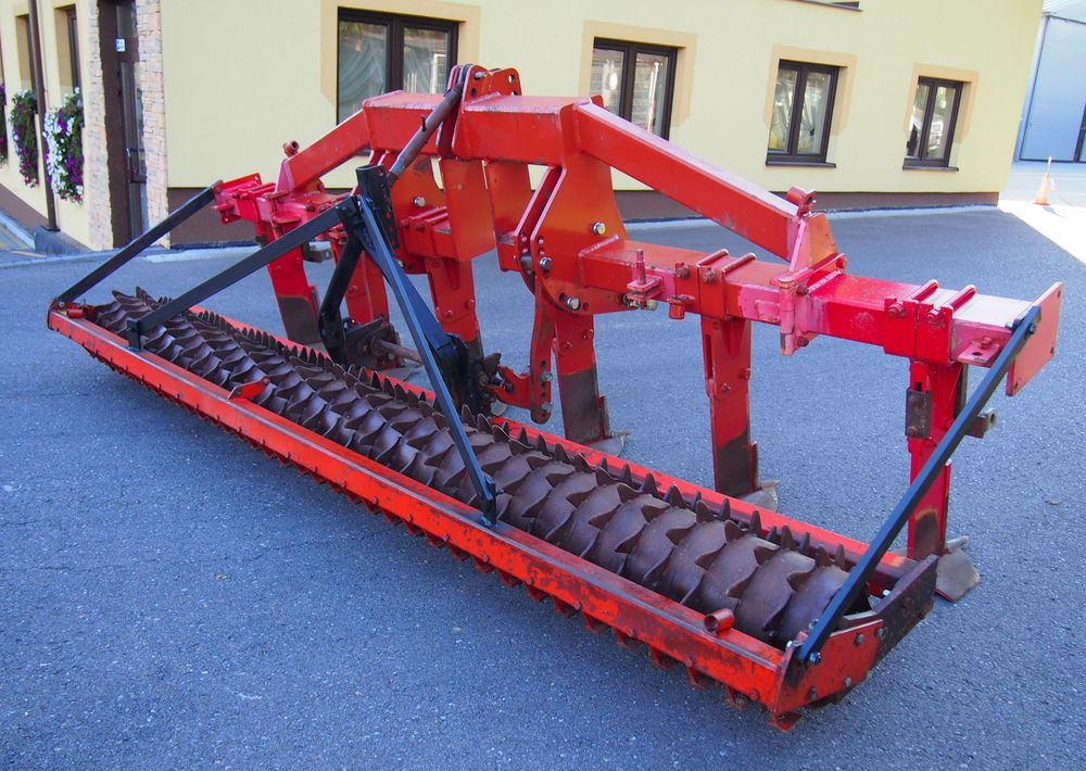 Głębosz Demblon 2008 - Subsoiler: picture 2 Głębosz Demblon 2008 - Subsoiler: picture 2