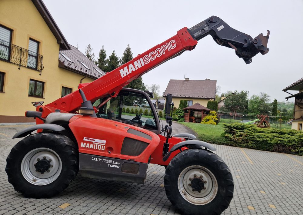 Ładowarka teleskopowa Manitou MLT 735-120 LSU 2012 Ładowarka teleskopowa Manitou MLT 735-120 LSU - Telescopic handler: picture 4 Ładowarka teleskopowa Manitou MLT 735-120 LSU 2012 Ładowarka teleskopowa Manitou MLT 735-120 LSU - Telescopic handler: picture 4