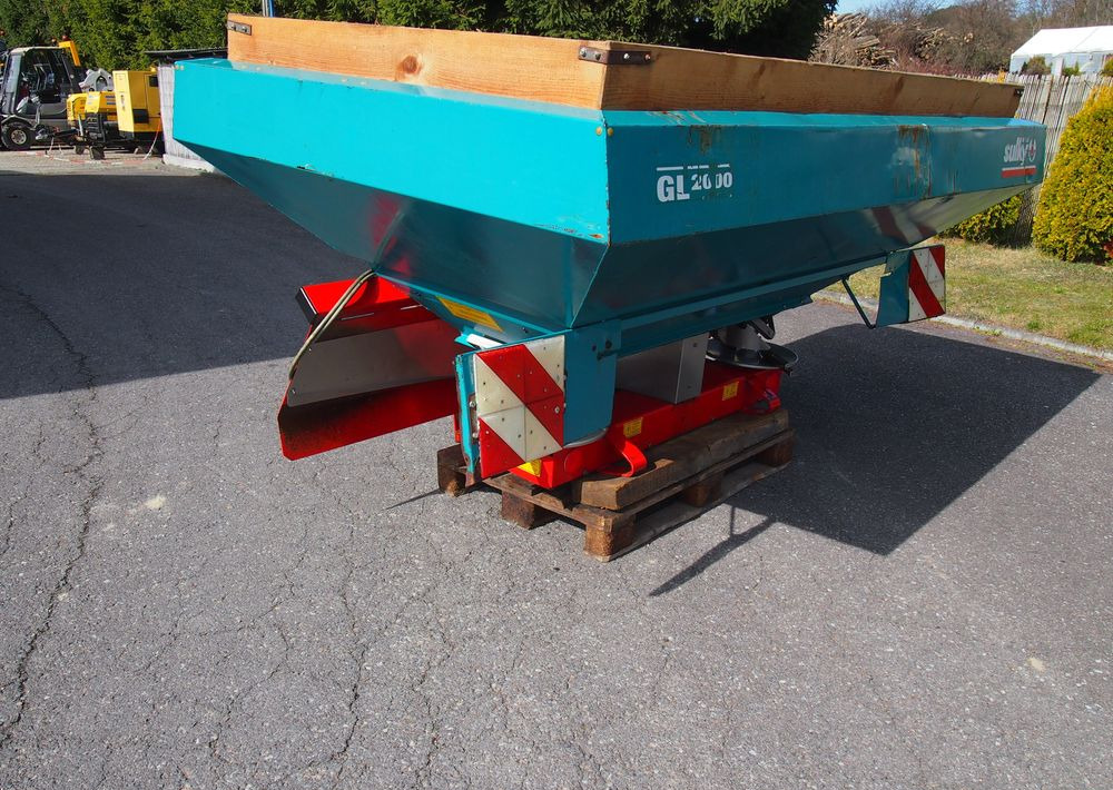 Rozsiewacz nawozów Sulky DPX GL 2000 18-24m Rozsiewacz nawozów Sulky - Fertilizer spreader: picture 3 Rozsiewacz nawozów Sulky DPX GL 2000 18-24m Rozsiewacz nawozów Sulky - Fertilizer spreader: picture 3