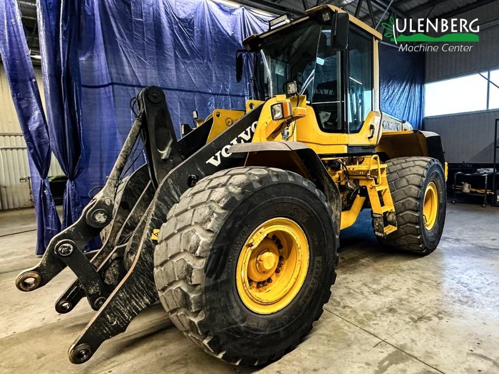 Volvo L 120 F - Wheel loader: picture 1 Volvo L 120 F - Wheel loader: picture 1