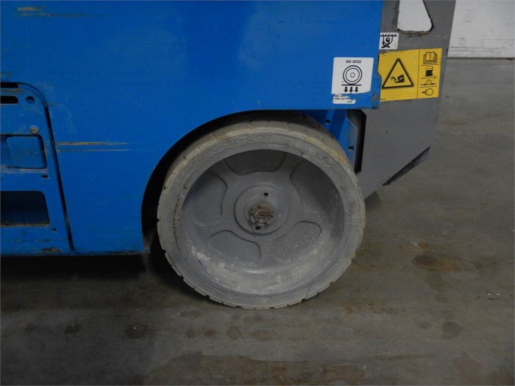 Scissor lift Genie GS2032: picture 15