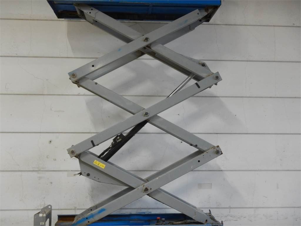 Scissor lift Genie GS2032: picture 6