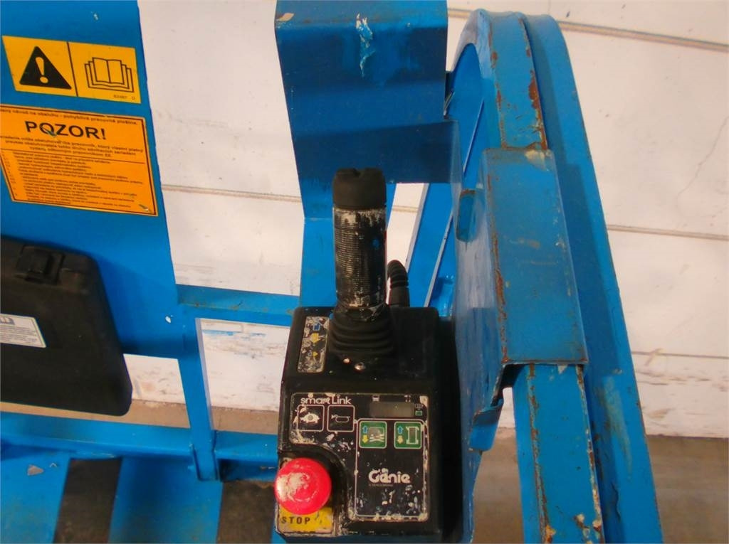 Scissor lift Genie GS3246: picture 8