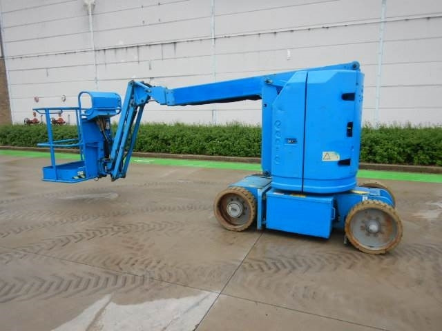 Genie Z30-20N - Articulated boom: picture 2 Genie Z30-20N - Articulated boom: picture 2