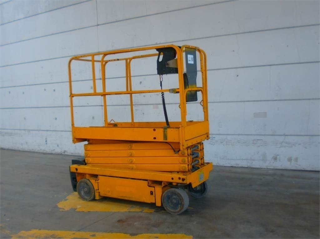 Haulotte Optimum 8AC - Scissor lift: picture 3 Haulotte Optimum 8AC - Scissor lift: picture 3