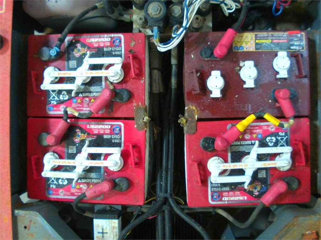 SkyJack SJ16 - Vertical mast lift: picture 4 SkyJack SJ16 - Vertical mast lift: picture 4