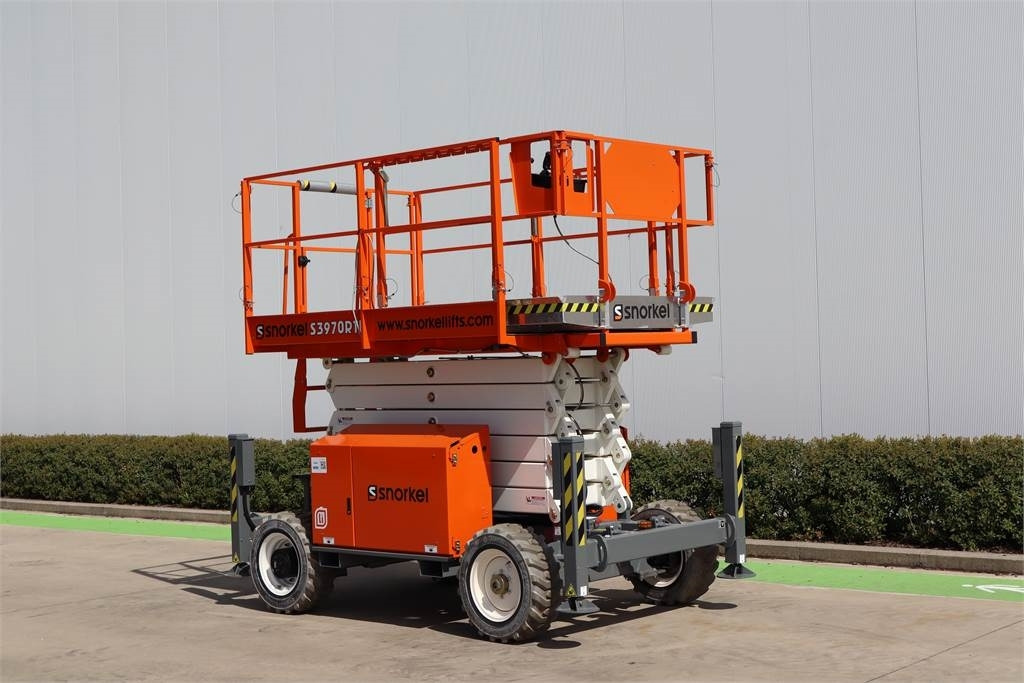 Snorkel S3970RTE - Scissor lift: picture 2 Snorkel S3970RTE - Scissor lift: picture 2