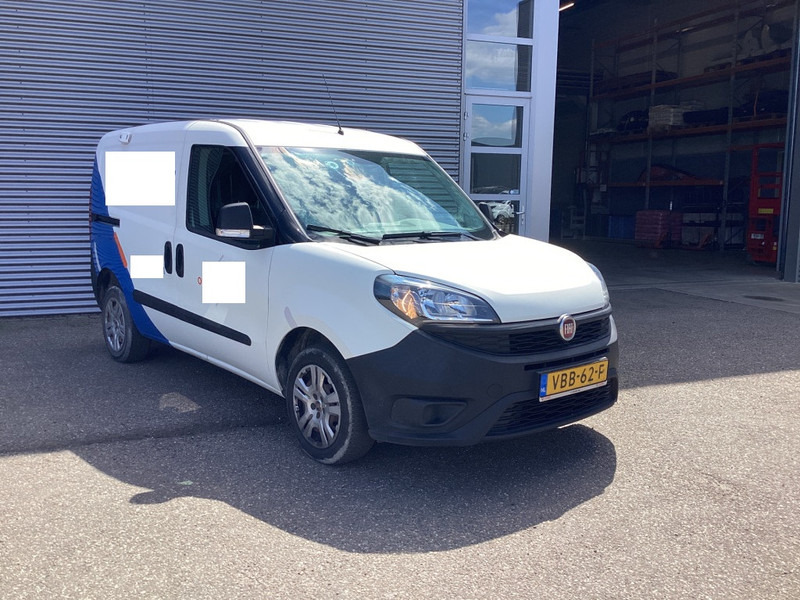 Fiat Dobló Cargo 1.3 MJ BPM VRIJ! 7x Voorraad NL Auto/ Airco/ Bluetooth/ Betimmering - Small van: picture 1 Fiat Dobló Cargo 1.3 MJ BPM VRIJ! 7x Voorraad NL Auto/ Airco/ Bluetooth/ Betimmering - Small van: picture 1