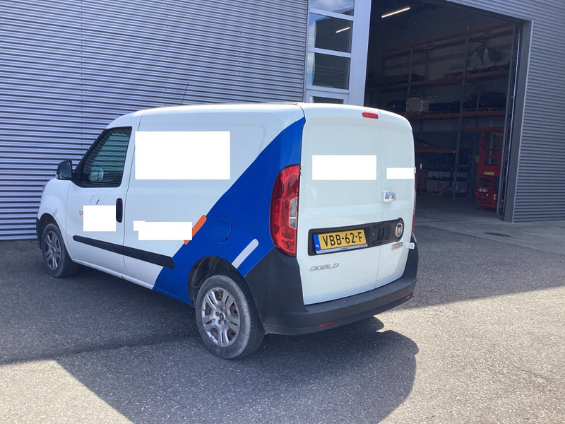 Fiat Dobló Cargo 1.3 MJ BPM VRIJ! 7x Voorraad NL Auto/ Airco/ Bluetooth/ Betimmering - Small van: picture 2 Fiat Dobló Cargo 1.3 MJ BPM VRIJ! 7x Voorraad NL Auto/ Airco/ Bluetooth/ Betimmering - Small van: picture 2