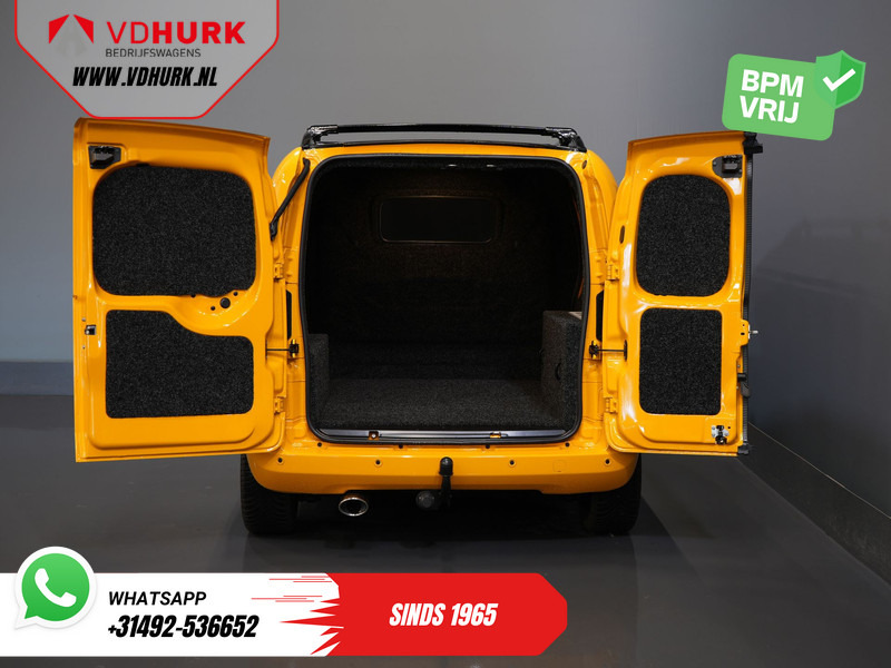 Fiat Fiorino 1.3 MJ 95 pk BPM VRIJ UNIEK! NL Auto/ APK 05-2026/ Carplay/ Gestof. Laadruimte/ Trekhaak/ Airco - Small van: picture 5 Fiat Fiorino 1.3 MJ 95 pk BPM VRIJ UNIEK! NL Auto/ APK 05-2026/ Carplay/ Gestof. Laadruimte/ Trekhaak/ Airco - Small van: picture 5