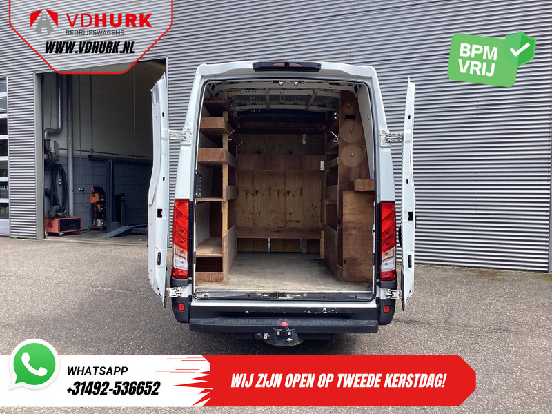 Iveco Daily 35S16V 2.3 ZF Aut. 352 L3H2 EXPORT 270Gr. Deuren/ 3.5t Trekverm./ Climate/ Camera/ Trekhaak - Panel van: picture 5 Iveco Daily 35S16V 2.3 ZF Aut. 352 L3H2 EXPORT 270Gr. Deuren/ 3.5t Trekverm./ Climate/ Camera/ Trekhaak - Panel van: picture 5