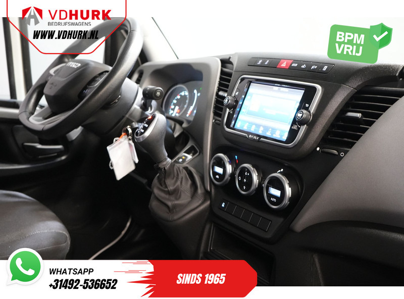 Iveco Daily 35S18HV 3.0 Aut. ZF BPM VRIJ! Bakwagen Laadklep/ LED/ Spoiler/ 3.5T Trekverm./ Gev.stoel/ Adapt.Cruise/ Navi/ Carplay/ Climate/ - Closed box van: picture 3 Iveco Daily 35S18HV 3.0 Aut. ZF BPM VRIJ! Bakwagen Laadklep/ LED/ Spoiler/ 3.5T Trekverm./ Gev.stoel/ Adapt.Cruise/ Navi/ Carplay/ Climate/ - Closed box van: picture 3