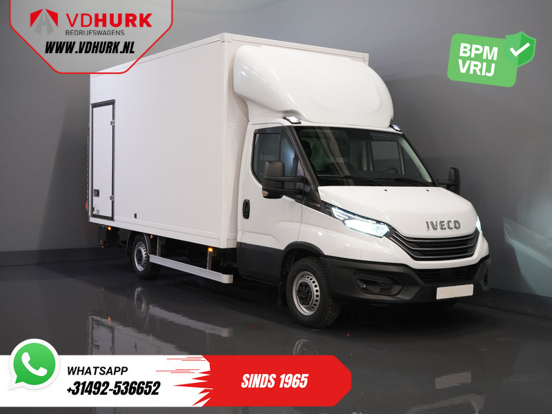 Iveco Daily 35S18HV 3.0 Aut. ZF BPM VRIJ! Bakwagen Laadklep/ Zijdeur/ LED/ Spoiler/ 3.5T trekverm./ Gev.Stoel/ Adapt.Cruise/ Navi/ Carplay/ - Closed box van: picture 1 Iveco Daily 35S18HV 3.0 Aut. ZF BPM VRIJ! Bakwagen Laadklep/ Zijdeur/ LED/ Spoiler/ 3.5T trekverm./ Gev.Stoel/ Adapt.Cruise/ Navi/ Carplay/ - Closed box van: picture 1