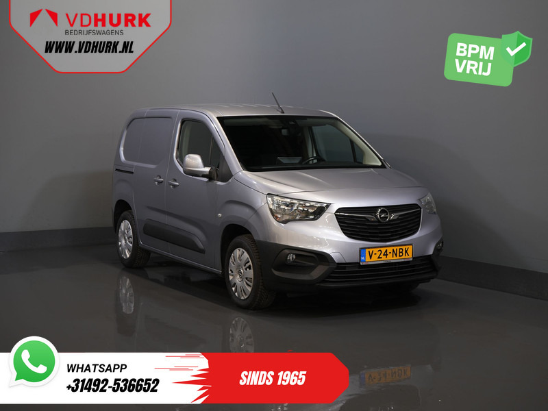 Opel Combo 1.2 Turbo 130 pk Aut. BENZINE BPM VRIJ! Keyless/ Carplay/ PDC/ Cruise/ Trekhaak/ Airco - Small van: picture 1 Opel Combo 1.2 Turbo 130 pk Aut. BENZINE BPM VRIJ! Keyless/ Carplay/ PDC/ Cruise/ Trekhaak/ Airco - Small van: picture 1