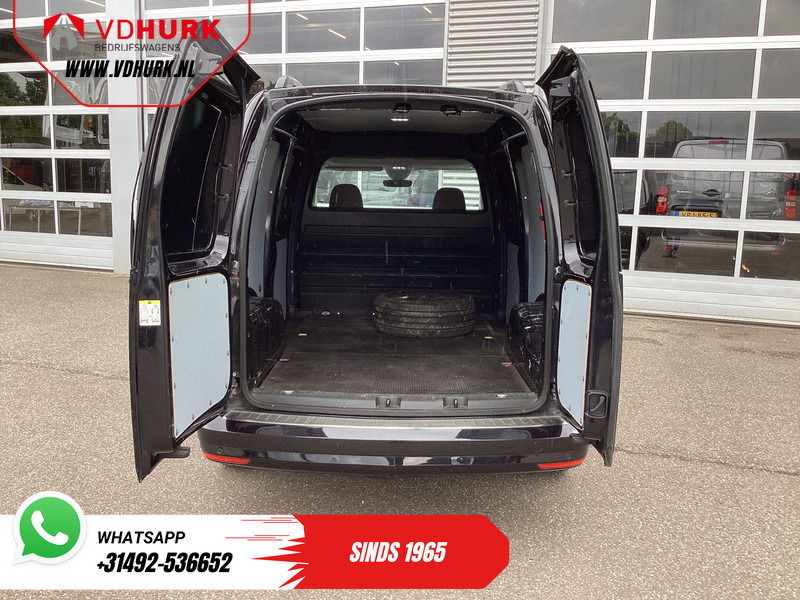 Volkswagen Caddy Cargo Maxi 2.0 TDI 100 pk DSG Aut. L2 Maxi EXPORT ONLY Xenon/ Adapt. Cruise/ 2xSchuifdeur/ Carplay/ PDC/ Stoelverw. - Small van: picture 5 Volkswagen Caddy Cargo Maxi 2.0 TDI 100 pk DSG Aut. L2 Maxi EXPORT ONLY Xenon/ Adapt. Cruise/ 2xSchuifdeur/ Carplay/ PDC/ Stoelverw. - Small van: picture 5