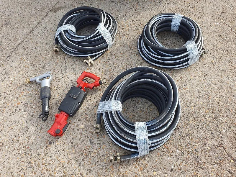 Atlas-Copco Atlas Copco XAS97 -stock id100 - Air compressor: picture 2 Atlas-Copco Atlas Copco XAS97 -stock id100 - Air compressor: picture 2