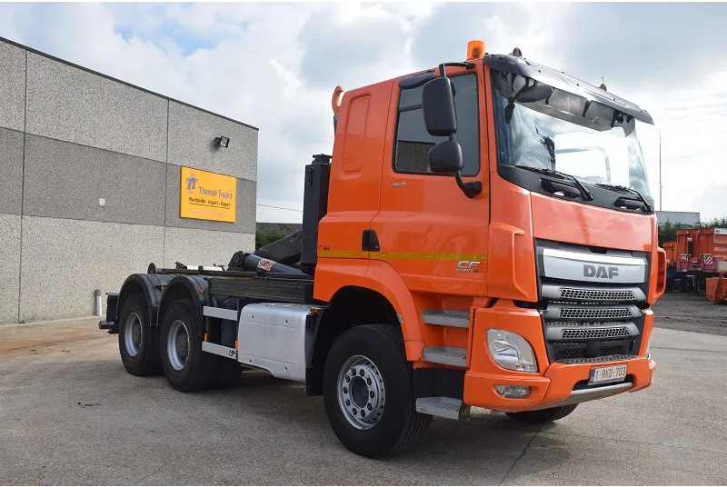 DAF CF 460 - Hook lift truck: picture 3 DAF CF 460 - Hook lift truck: picture 3
