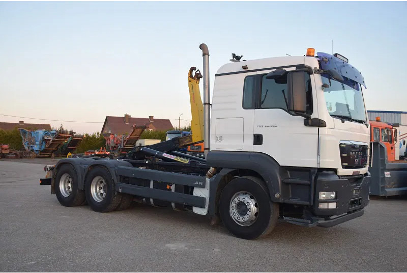 MAN TGS 26.400 - Hook lift truck: picture 1 MAN TGS 26.400 - Hook lift truck: picture 1