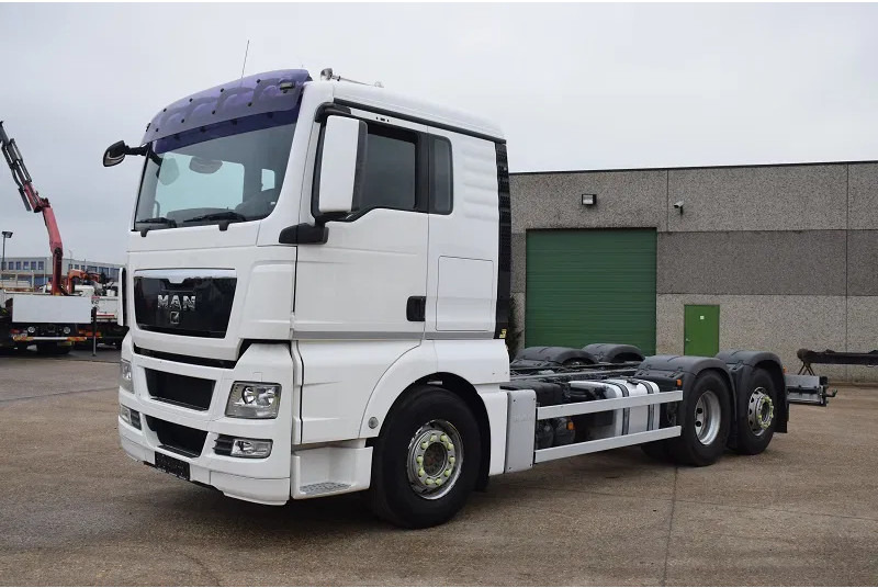 MAN TGX 26.480 - Cab chassis truck: picture 1 MAN TGX 26.480 - Cab chassis truck: picture 1
