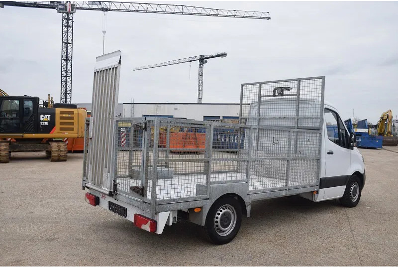 Mercedes-Benz Sprinter 316 - Open body delivery van: picture 5 Mercedes-Benz Sprinter 316 - Open body delivery van: picture 5