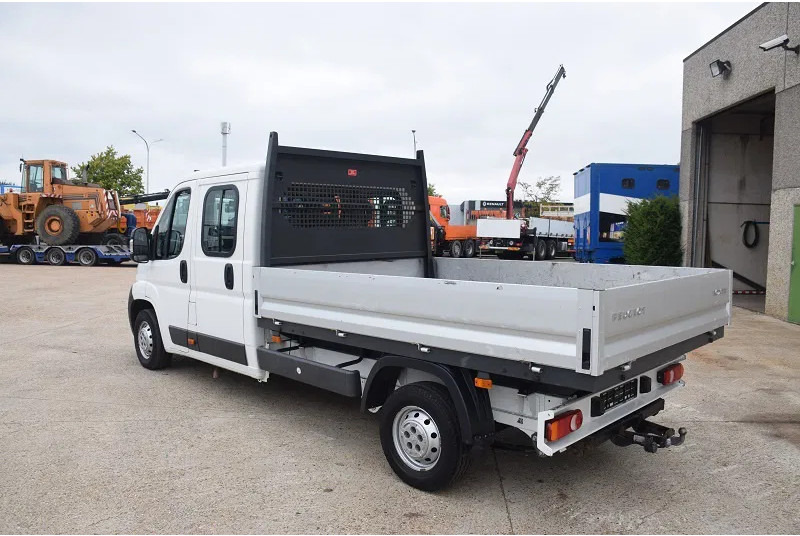 Peugeot Boxer 2.2 L -130 pk - - Open body delivery van, Combi van: picture 4 Peugeot Boxer 2.2 L -130 pk - - Open body delivery van, Combi van: picture 4