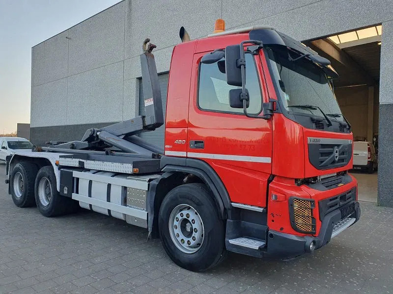 Volvo FMX 420 - Hook lift truck: picture 1 Volvo FMX 420 - Hook lift truck: picture 1