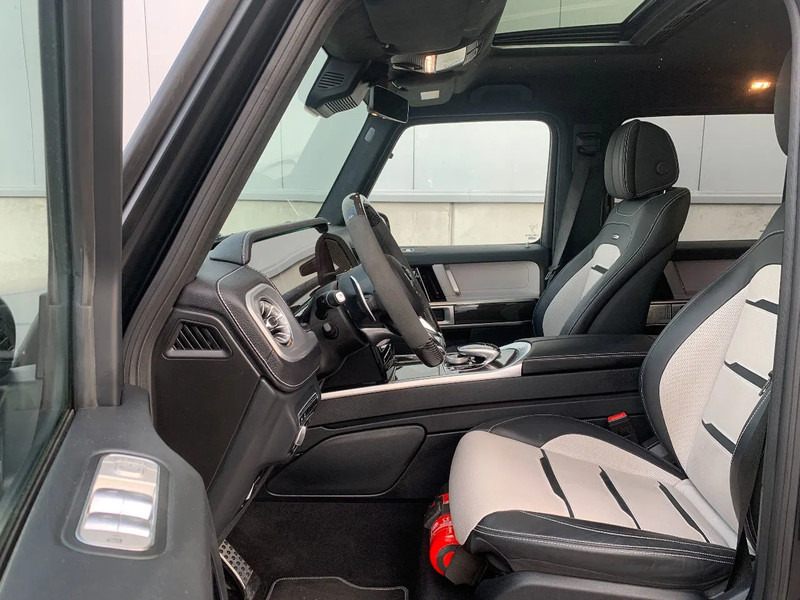 Mercedes-Benz G-Klasse 63 AMG*CARBON*BURMESTER*MASSAGE*TEMPOMAT*360°*MEMORY*TREKHAAK - Car: picture 4 Mercedes-Benz G-Klasse 63 AMG*CARBON*BURMESTER*MASSAGE*TEMPOMAT*360°*MEMORY*TREKHAAK - Car: picture 4