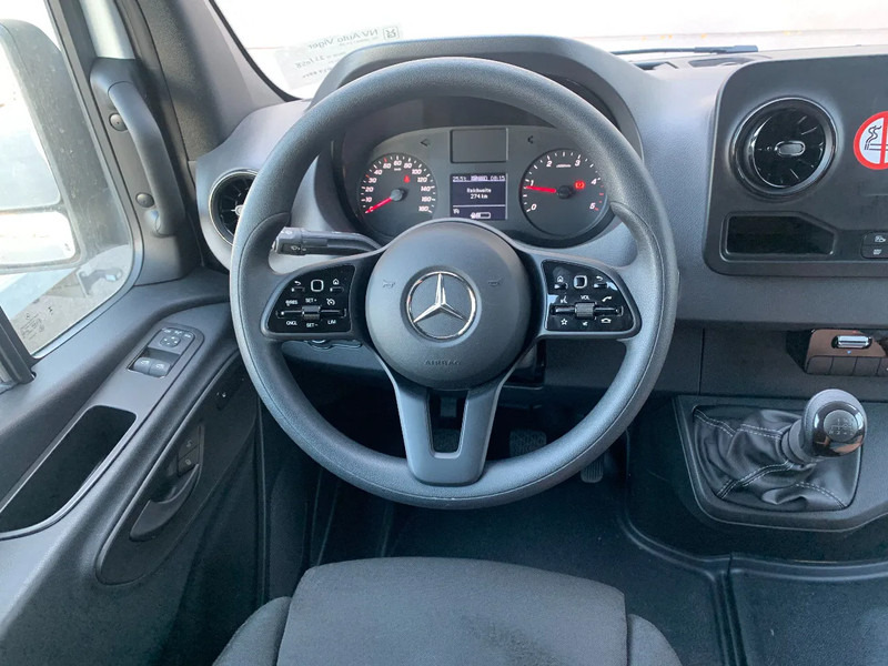 Mercedes-Benz Sprinter 317 CDI*L2H2*360°Camera*Zetelverwarming*Tempomat*Navi* - Panel van: picture 4 Mercedes-Benz Sprinter 317 CDI*L2H2*360°Camera*Zetelverwarming*Tempomat*Navi* - Panel van: picture 4