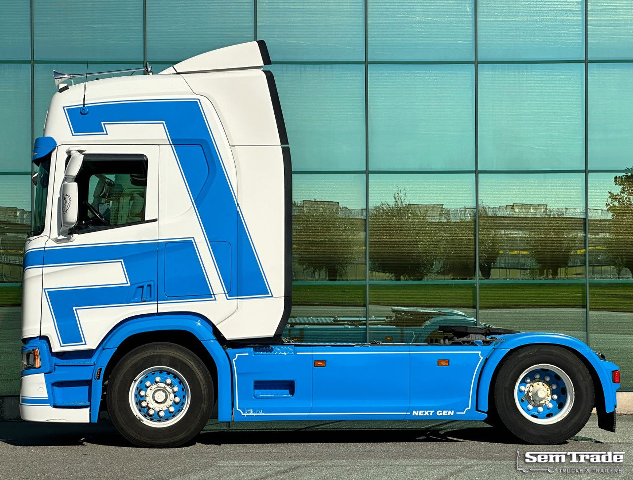 Scania R450 NGS Full AIR Retarder Full Spoiler 2X Tanks Super Condition Belgium-Truck - Tractor truck: picture 2 Scania R450 NGS Full AIR Retarder Full Spoiler 2X Tanks Super Condition Belgium-Truck - Tractor truck: picture 2