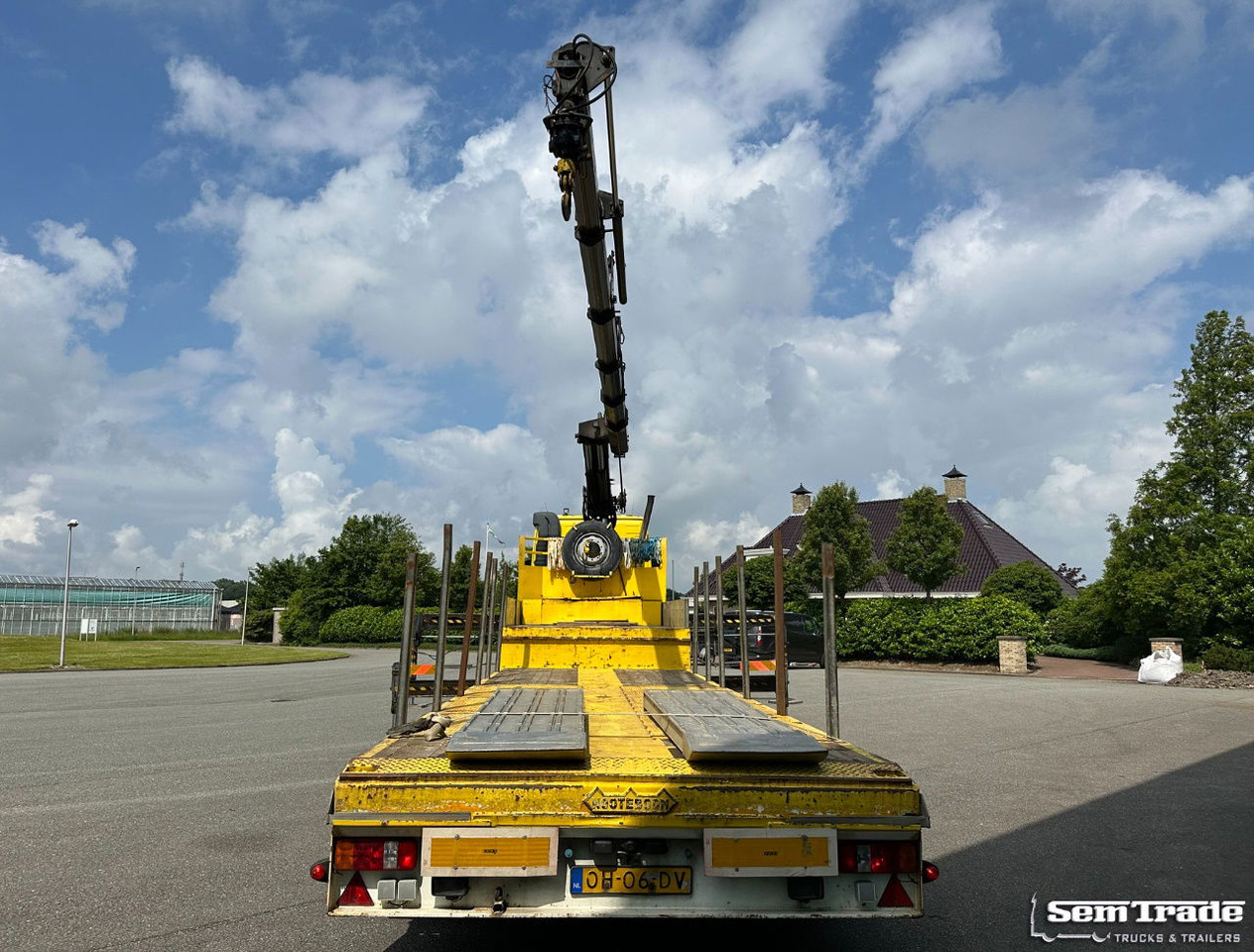 Volvo FH 12.460 Manual Gear 6X2 Euro 3 Only 493.000 KM Hiab 350 - 5 With Nootebo - Tractor truck: picture 4 Volvo FH 12.460 Manual Gear 6X2 Euro 3 Only 493.000 KM Hiab 350 - 5 With Nootebo - Tractor truck: picture 4