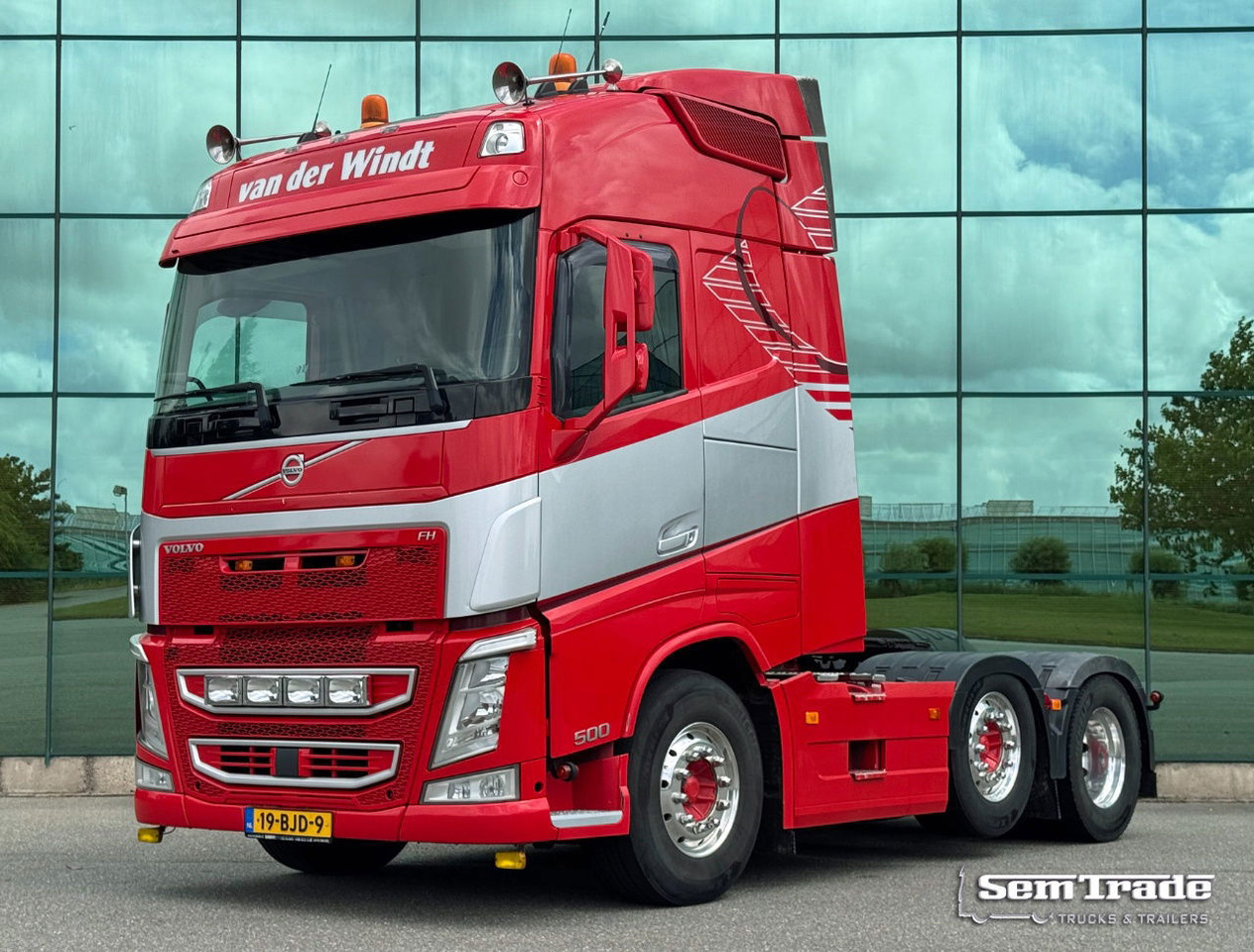 Volvo FH 500 6X2 Full AIR Full Options TOP Condition NL Truck - Tractor truck: picture 1 Volvo FH 500 6X2 Full AIR Full Options TOP Condition NL Truck - Tractor truck: picture 1