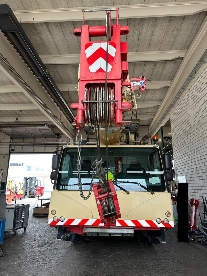 LIEBHERR LTM 1070-4.2 - Mobile crane: picture 4 LIEBHERR LTM 1070-4.2 - Mobile crane: picture 4