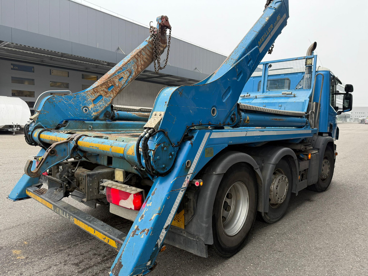 SCANIA P450 6x2 + AK16N TC - Skip loader truck: picture 4 SCANIA P450 6x2 + AK16N TC - Skip loader truck: picture 4