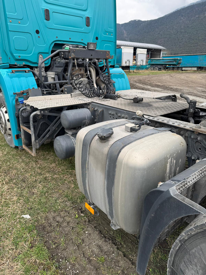 Mercedes Antos 2136 - Tractor truck: picture 5 Mercedes Antos 2136 - Tractor truck: picture 5