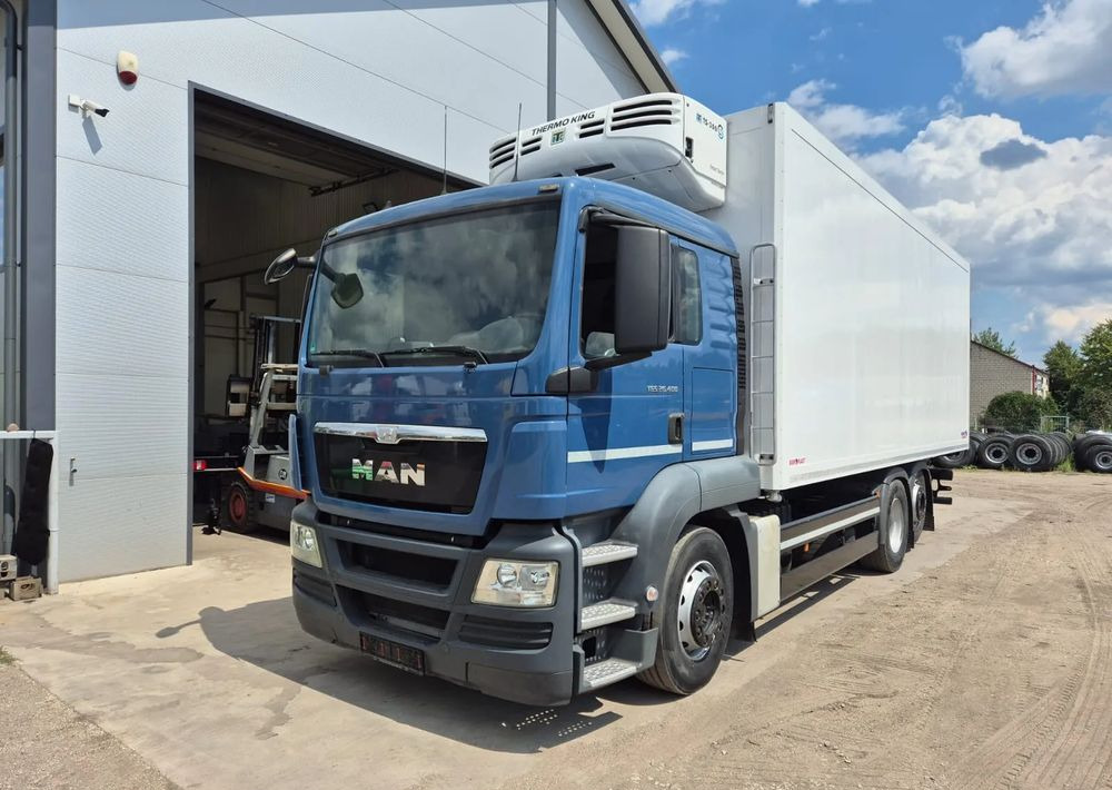 MAN TGS 26.400 Euro 5 Hakówka Agregat Thermo King MD300 - Refrigerator truck: picture 1 MAN TGS 26.400 Euro 5 Hakówka Agregat Thermo King MD300 - Refrigerator truck: picture 1