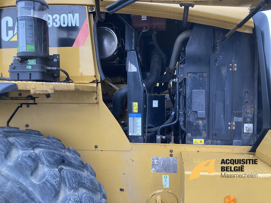 Wheel loader CATERPILLAR 930M: picture 6